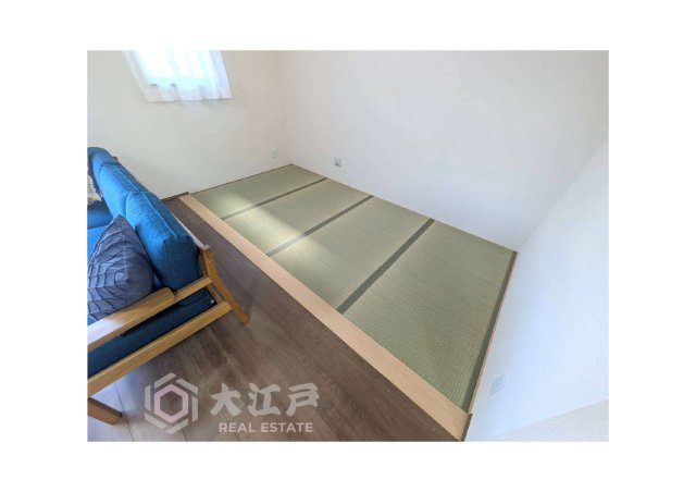 練馬区大泉町１丁目全１６棟新築戸建　長期優良認定住宅の居間・リビング|E号棟：畳スペース