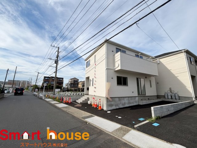 海老名市門沢橋第１９の前面道路含む現地写真
