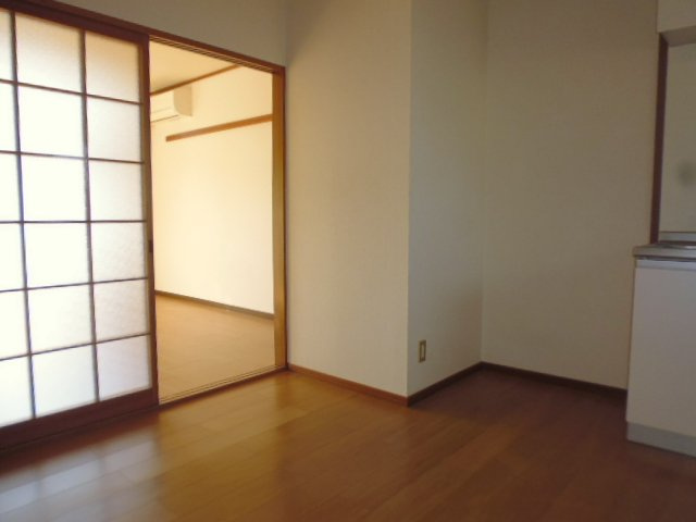 エルディム明日香の内装