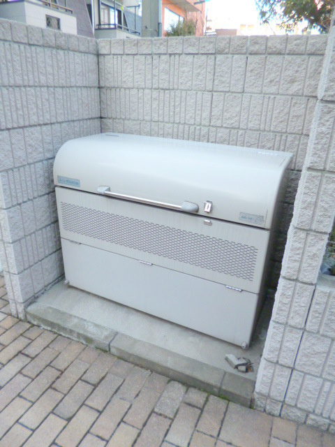 エステレル・泉のその他共用部分|☆ゴミストッカー☆