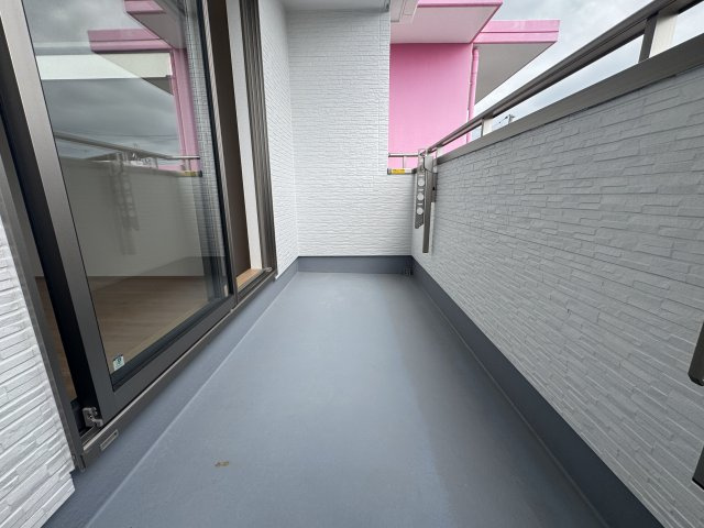 八重瀬町屋宜原（限定1棟）のバルコニー|※同仕様写真です
