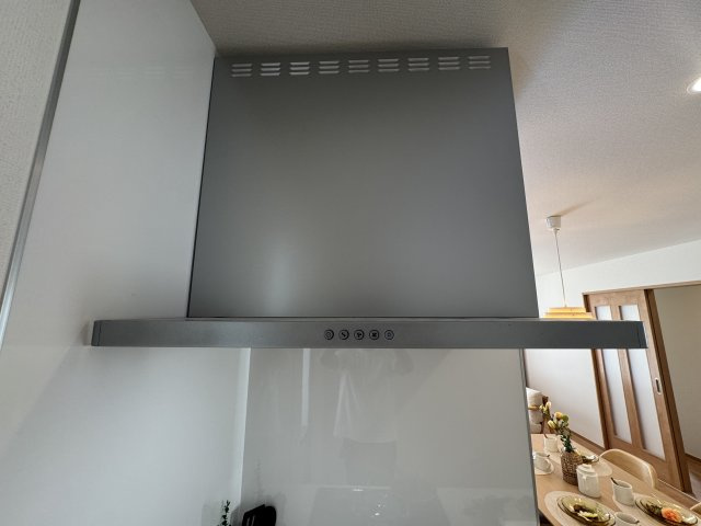 八重瀬町屋宜原（限定1棟）のキッチン|A号棟　換気扇付き♪