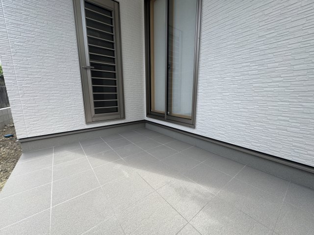 八重瀬町屋宜原（限定1棟）の外観|A号棟　勝手口♪