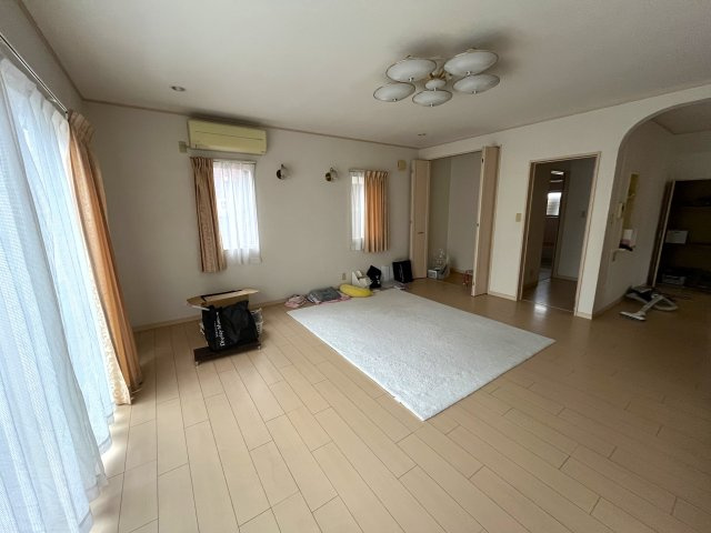笠岡市入江売家2の居間・リビング
