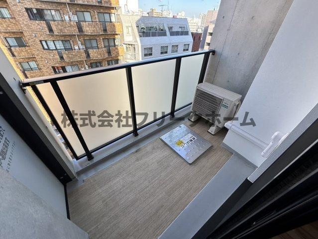 三鷹市上連雀４丁目の賃貸マンションのバルコニー