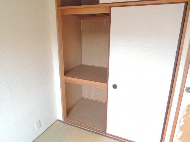 シエテ高槻の収納