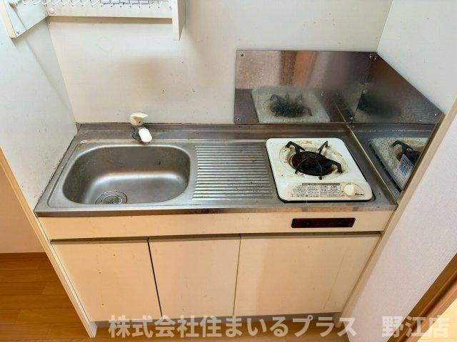 アヴェーレ太子橋のキッチン
