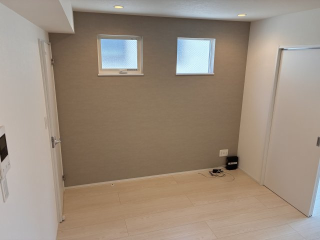 cherim和白東westの玄関