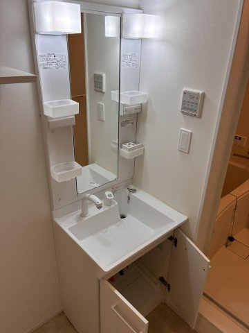 cherim和白東westの洗面所