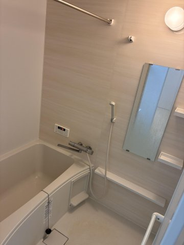 cherim和白東westの浴室