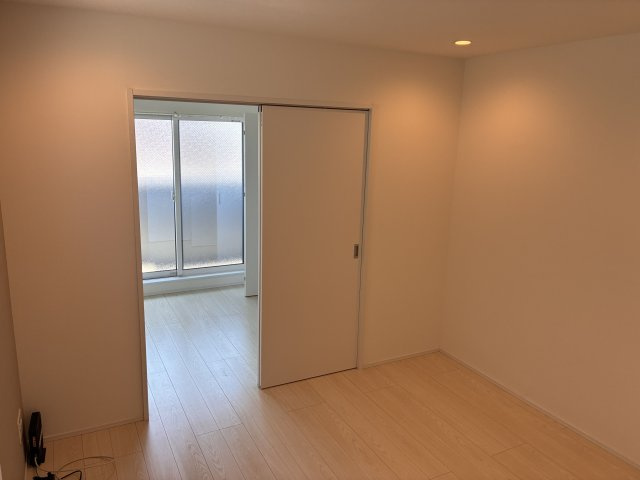 cherim和白東westの居間・リビング