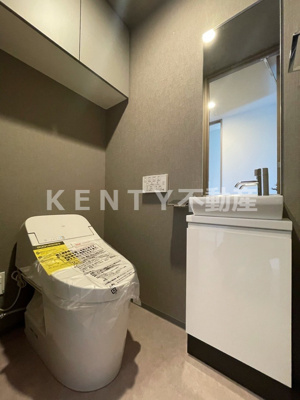【トイレ】 | クロスレジデンス蒲田Ⅱ | 落ち着いた色調のトイレです