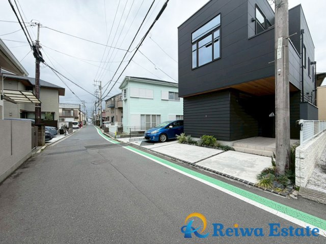 新築戸建　藤沢市辻堂東海岸2丁目の前面道路含む現地写真
