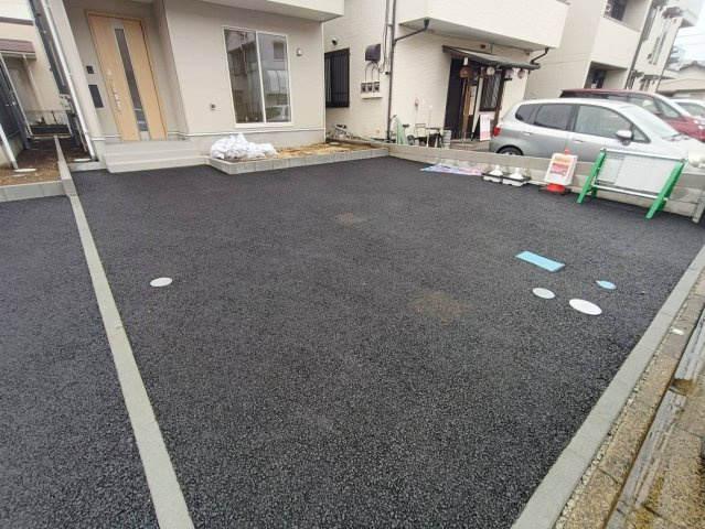 三郷市　早稲田2丁目　新築戸建　全3棟の駐車場|駐車スペースもあります
