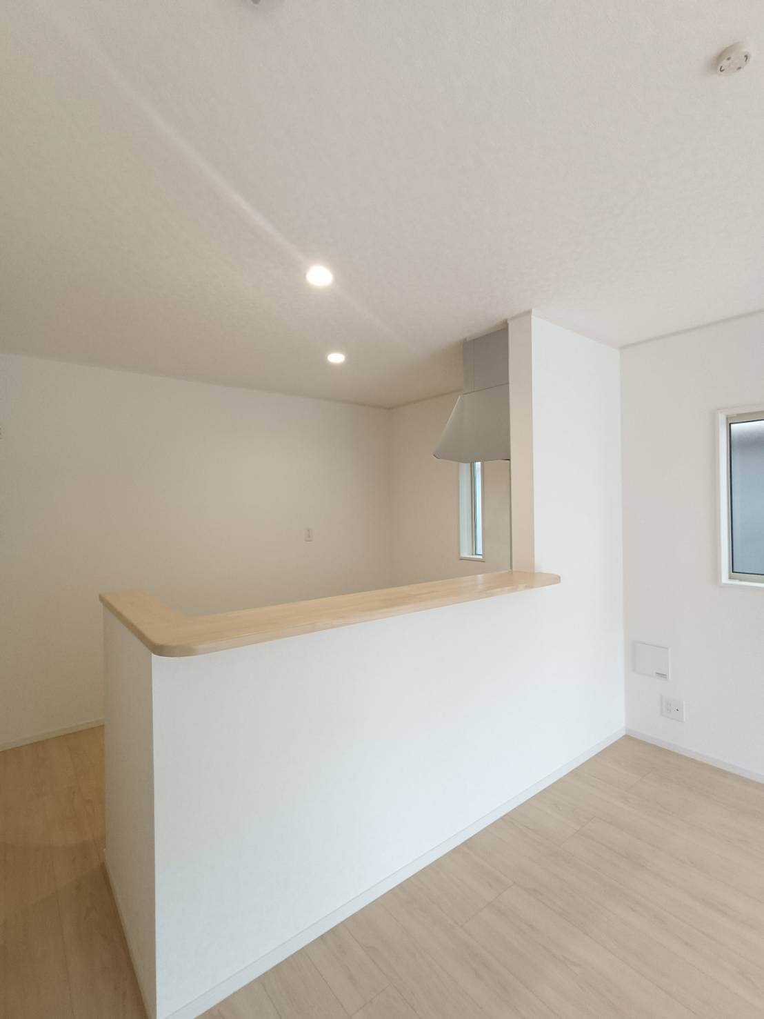 三郷市　早稲田2丁目　新築戸建　全3棟のキッチン|お料理しやすいキッチンです