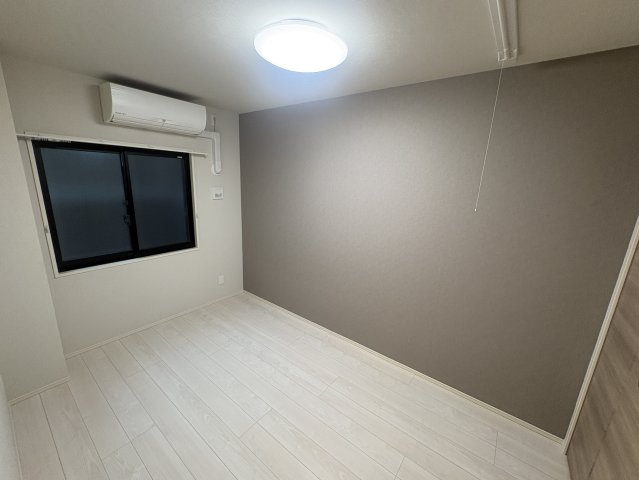 吹田市豊津町の賃貸マンションの居間・リビング