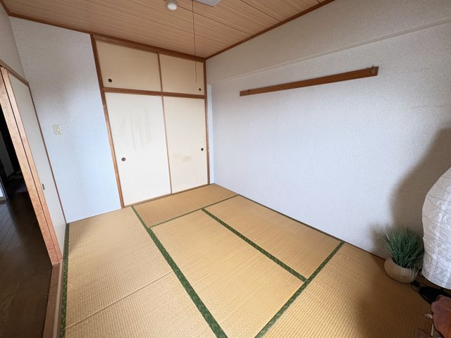 ライオンズマンション熱海梅園の和室