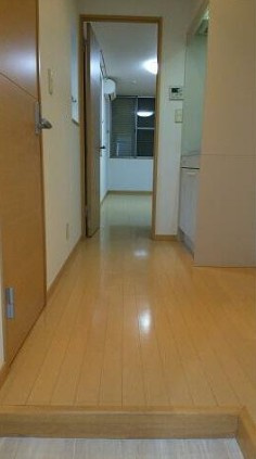 HNAの玄関