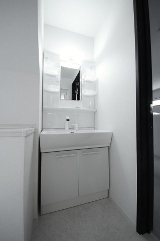 Tiaraの独立洗面台|独立洗面台あり、毎朝おしゃれに忙しい女性の方におすすめです