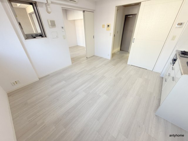 アーデンタワー北堀江　仲介手数料無料の寝室