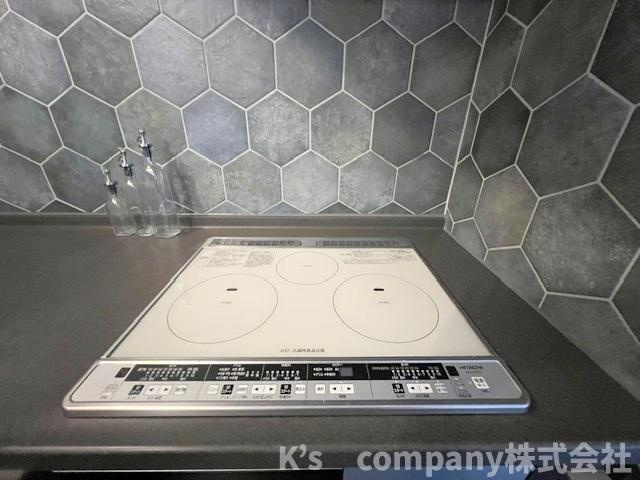 ●茅ヶ崎市柳島海岸　クリオ茅ヶ崎柳島海岸のキッチン|IHクッキングヒーター☆