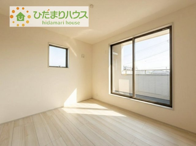 【洋室】 | 第1常総市中妻町　新築戸建　1号棟 | 夏場に心地良いひんやり感はフローリングならでは☆彡