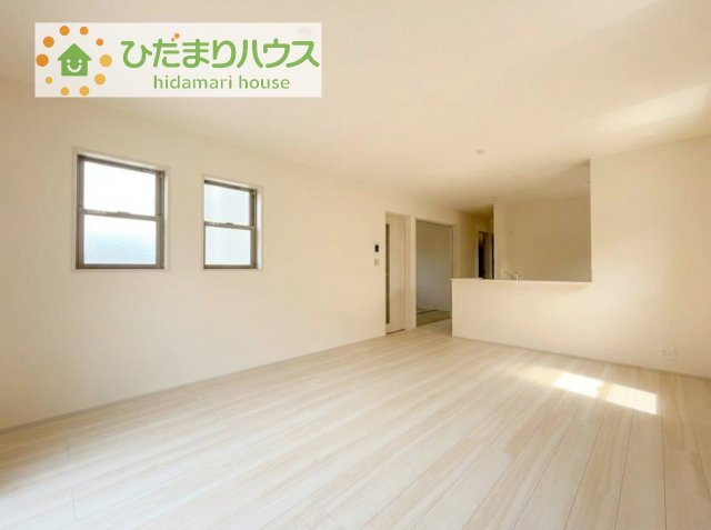 【居間・リビング】 | 第1常総市中妻町　新築戸建　1号棟 | 早くお仕事終わらせて、家に帰りたくなるようなリビングです(^^♪