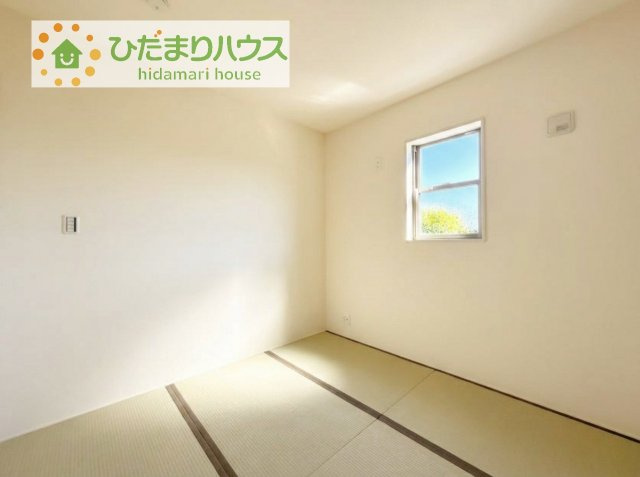【和室】 | 第1常総市中妻町　新築戸建　1号棟 | 小さなお子さまのいる方におすすめ！リビング横の和室でお子様が遊んでる様子も確認できます(^^)/
