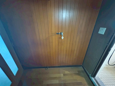 【独立洗面台】 | 新金岡第六次住宅１０棟 | 室内に洗濯機を置くことが可能です。浴室と洗面台との動線が使いやすい配置です。