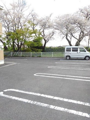 【駐車場】 | レバンテ・一番舘