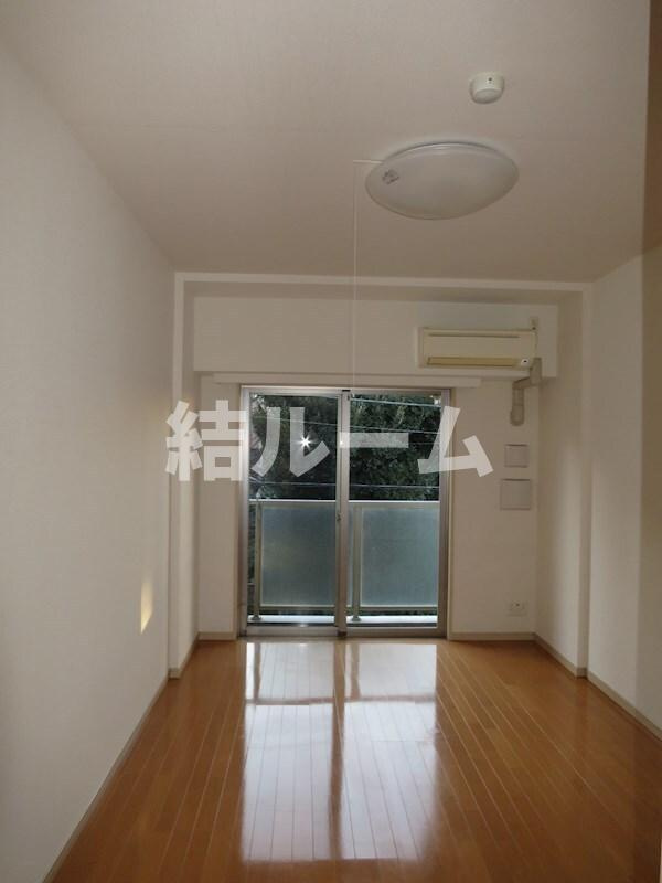 板橋区南常盤台２丁目の賃貸マンションの居間・リビング