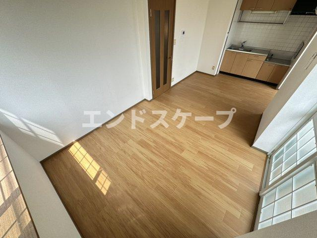 リヴィエールＢの居間・リビング|高崎、前橋のお部屋探しはエンドスケープまで！お客様の理想お聞かせ下さい♪