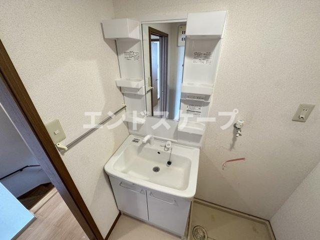 リヴィエールＢの洗面所|高崎、前橋のお部屋探しはエンドスケープまで！お客様の理想お聞かせ下さい♪