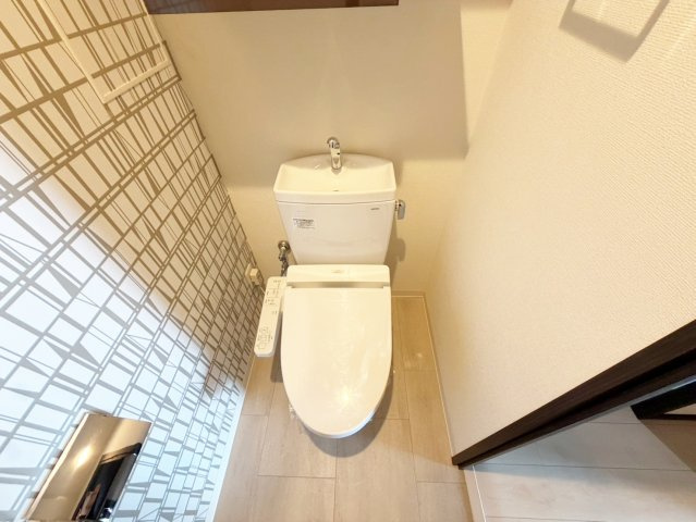 吹田市広芝町の賃貸マンションのトイレ