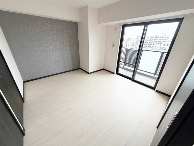 吹田市広芝町の賃貸マンションの洋室