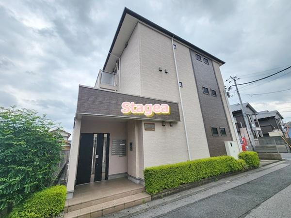 ディアコートA棟の外観