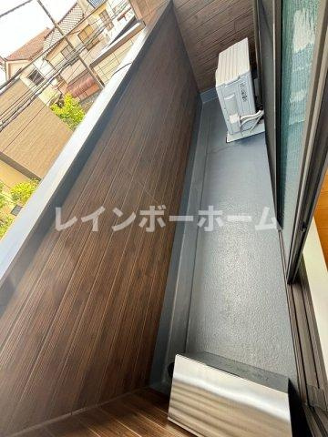 特典：仲介手数料が無料です!!のバルコニー|暖かな日差しのふりそそぐバルコニー