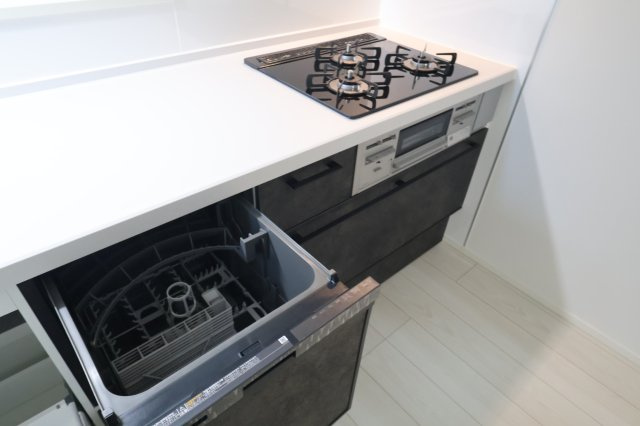 《仲介手数料無料》南区南浦和２丁目6-17新築一戸建てミラスモのキッチン