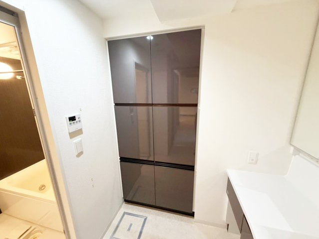 吹田市広芝町の賃貸マンションの収納