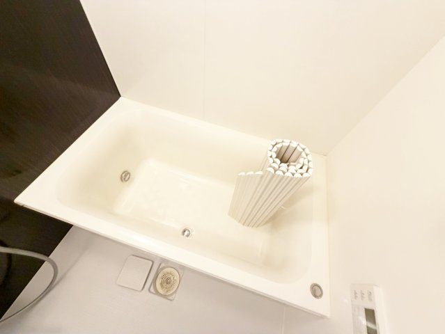 吹田市広芝町の賃貸マンションの浴室