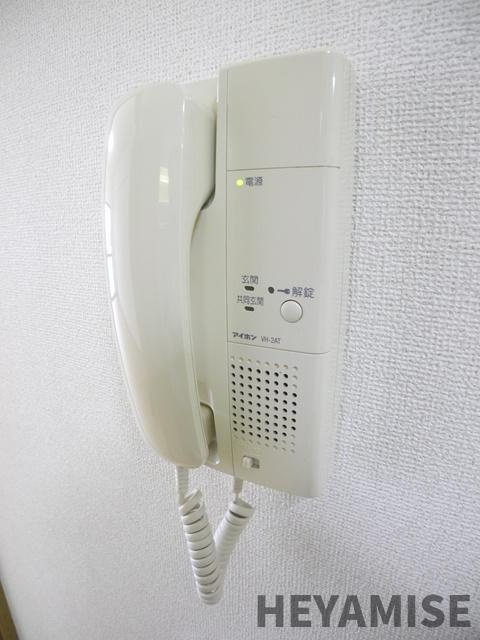 ブランドール大井手のセキュリティ|※同物件の反転間取りのお部屋写真です※