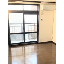 ※写真はほかの部屋です。