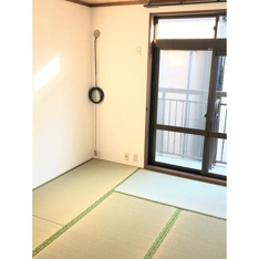 ※写真はほかの部屋です。