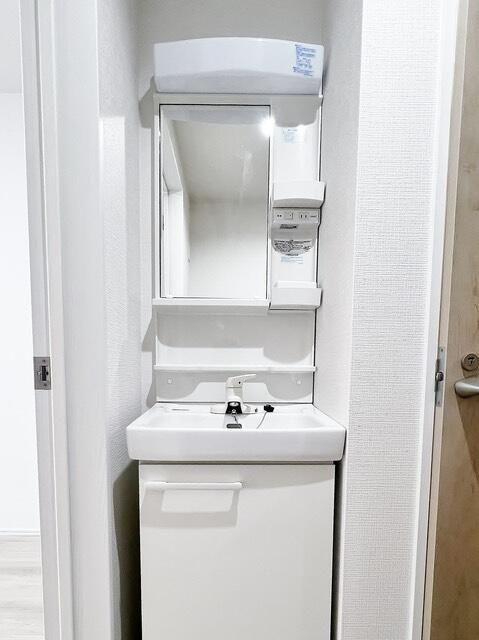 スカイヒルズＳＡＳＡＧＥの独立洗面台
