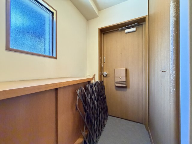 エクレール貴船の玄関