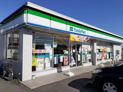 【周辺】 | ルミエール | ファミリーマート　清原テクノ店まで300m