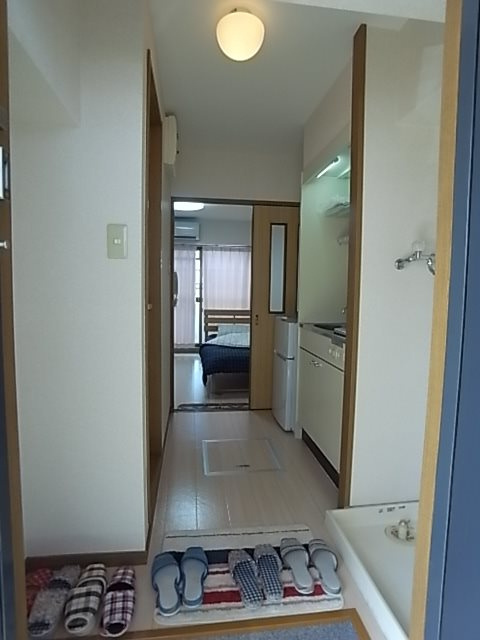 Kビルの玄関|ゆったりとした玄関です