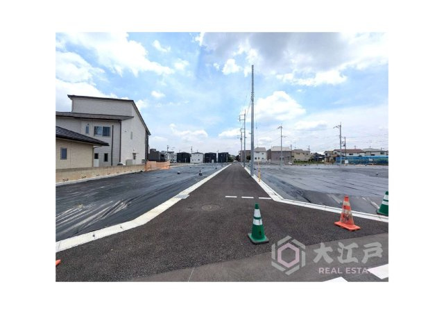 練馬区大泉町１丁目全２５区画１期土地分譲の前面道路含む現地写真