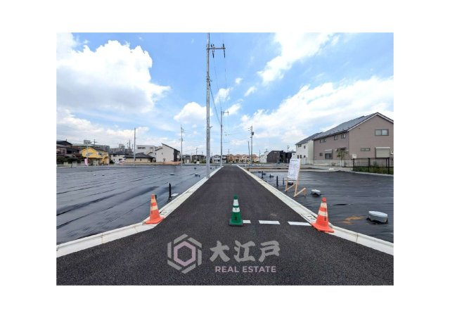 練馬区大泉町１丁目全２５区画１期土地分譲の前面道路含む現地写真