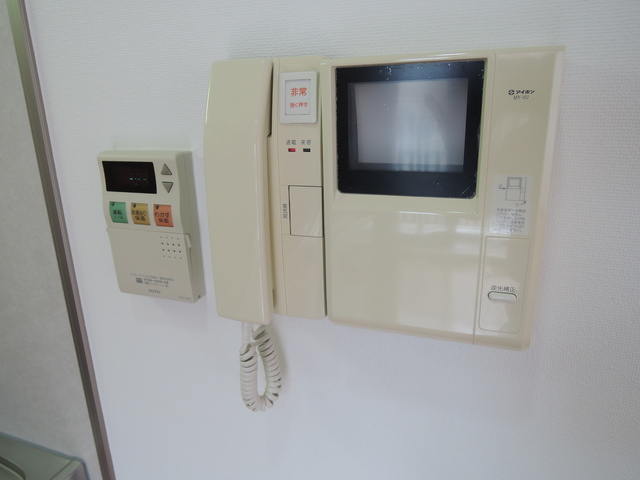 サニーコート２９のセキュリティ|★オートロック連動ＴＶモニターホン★